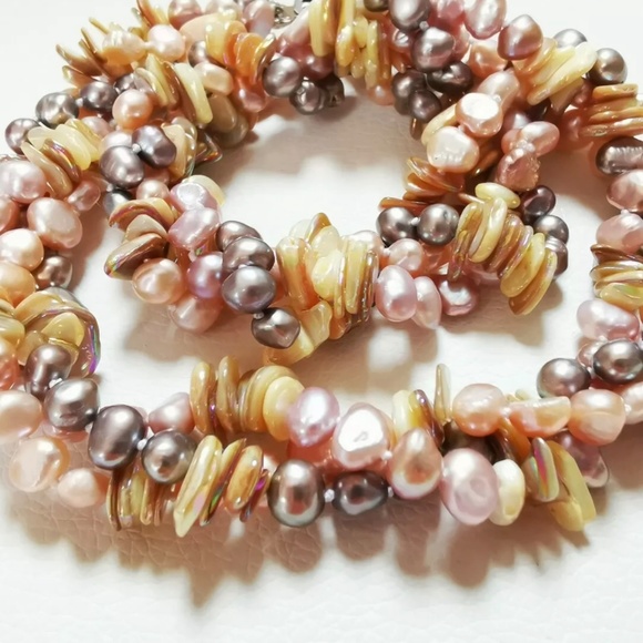 Baroque Pearl Necklace Grey Pink Twist Choker - Picture 5 of 7